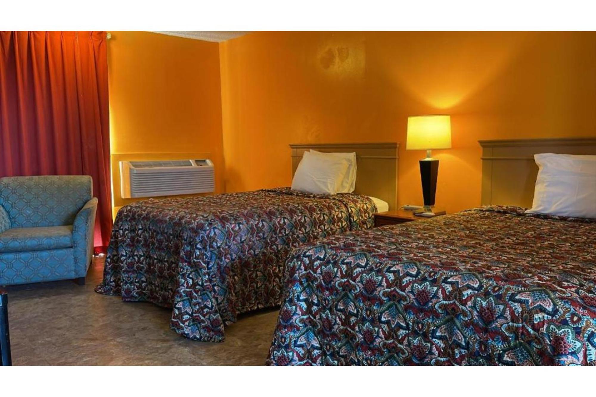 Riverside Lake Country Inn المظهر الخارجي الصورة